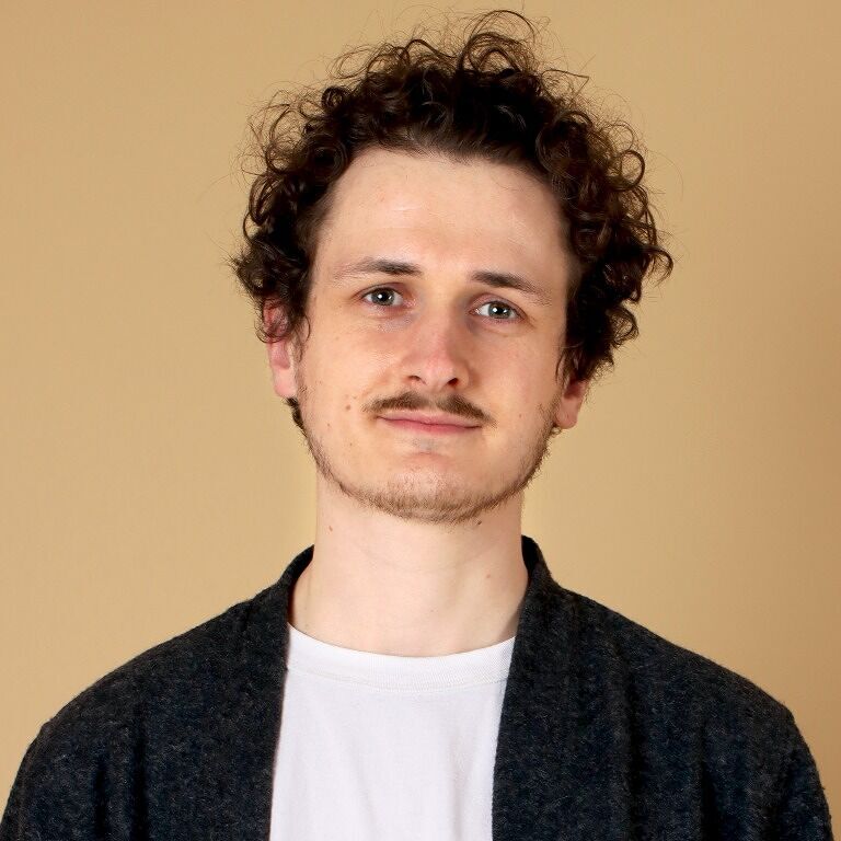 Amazon.de Jake Cunningham books, biography, latest update