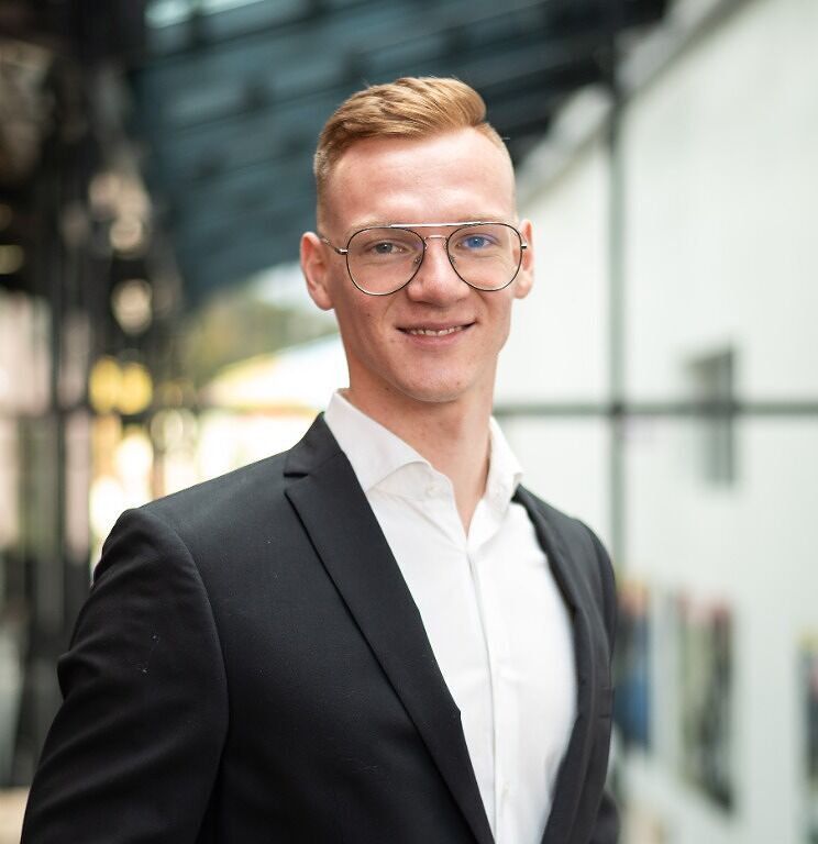 Amazon.de Paul Hänsel books, biography, latest update