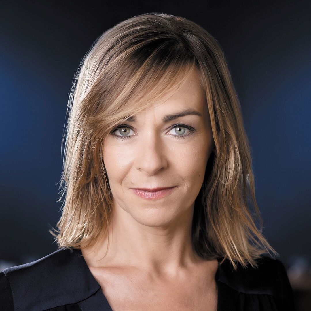 Agnes Martinlugand books, biography, latest update