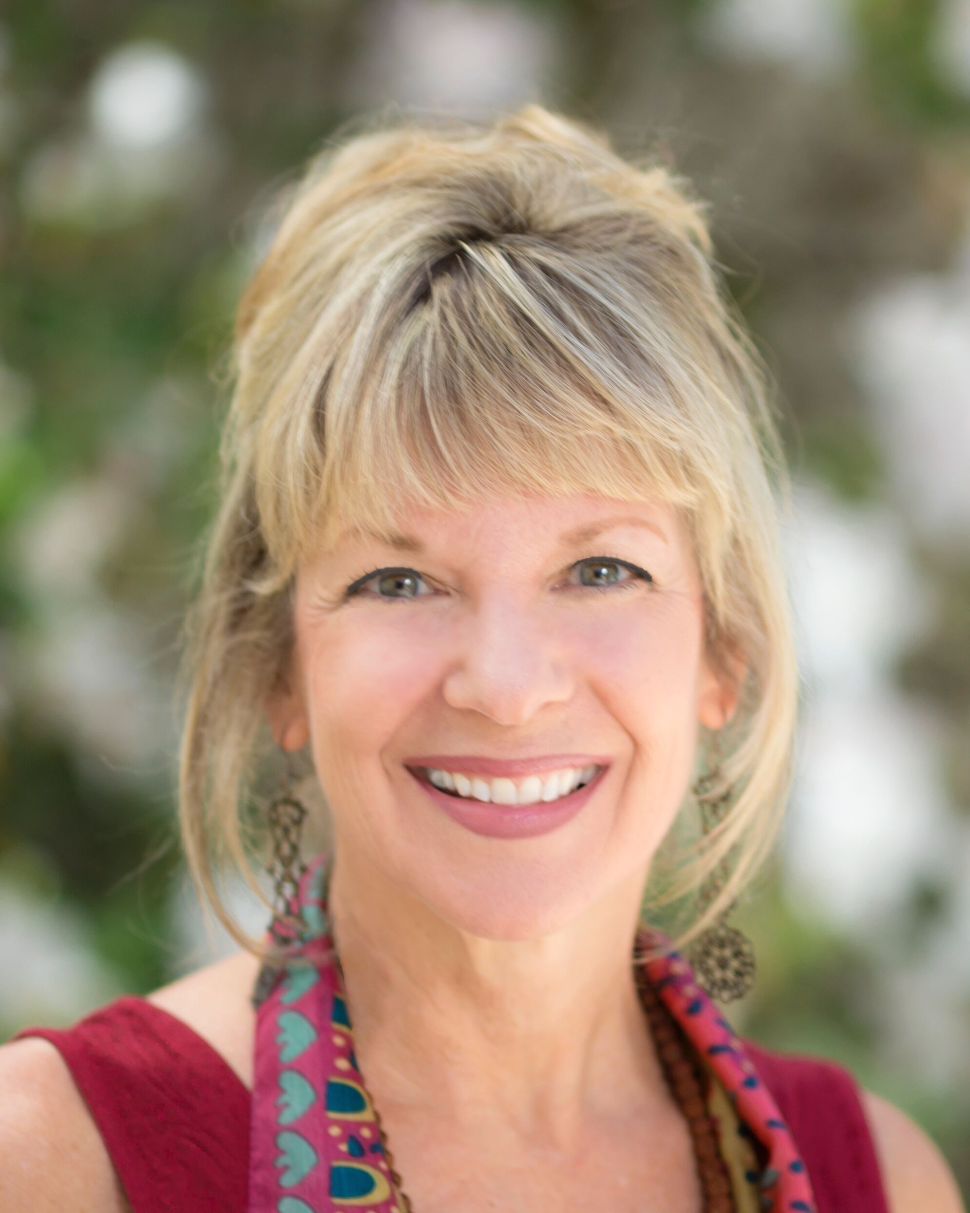 Mary Davis books, biography, latest update