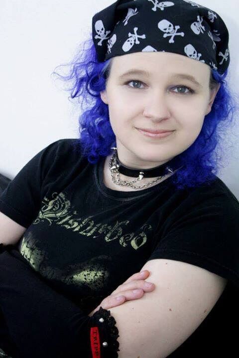 Amazon.de Charity Bedell books, biography, latest update