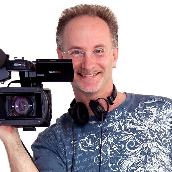 Cookie King, Wally ‘Famous’ Amos MiniBiography of Famous