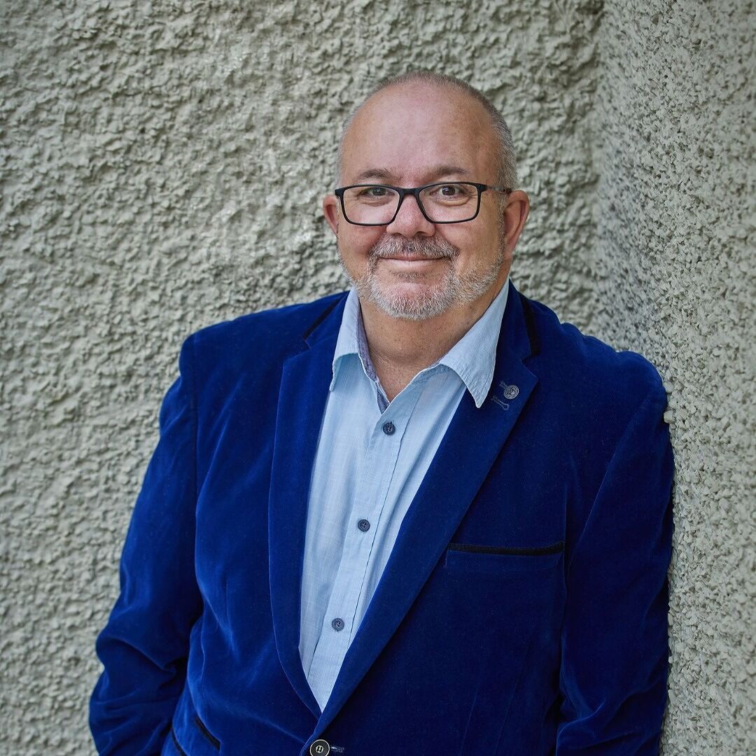 Amazon.co.uk Phil Phillips books, biography, latest update