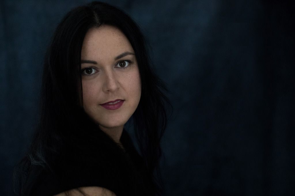 Kelly St Clare books, biography, latest update