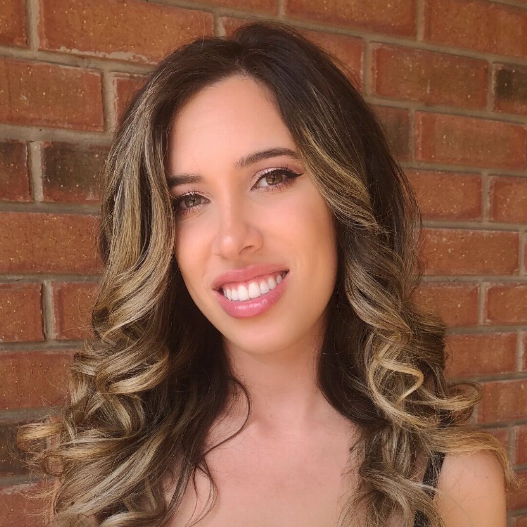 Amazon.ca Jessica Cunsolo books, biography, latest update