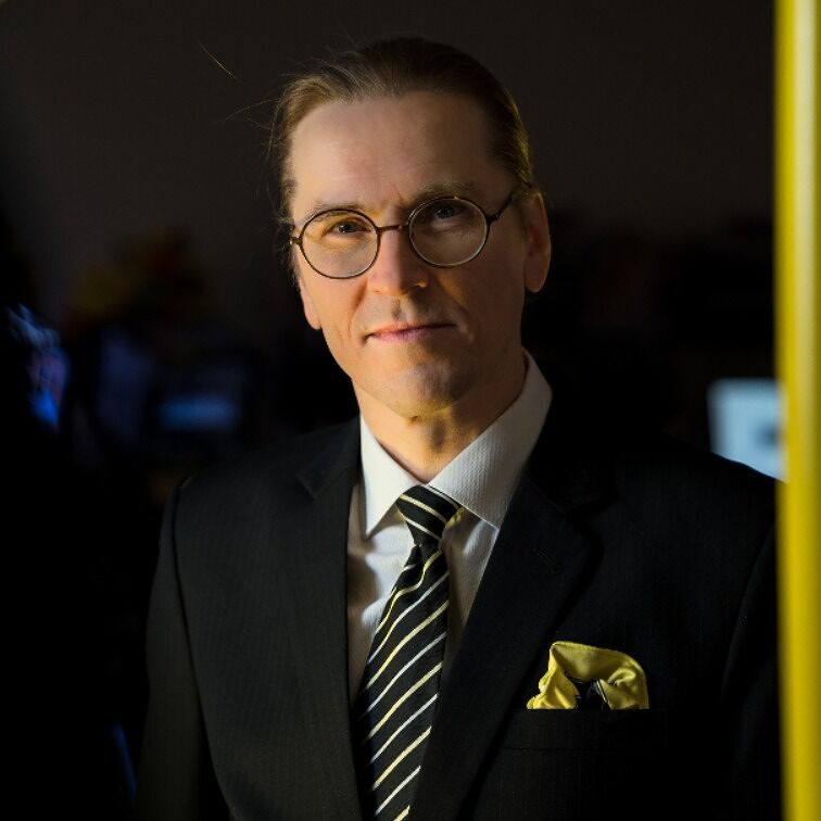 Amazon.de Mikko Hypponen books, biography, latest update