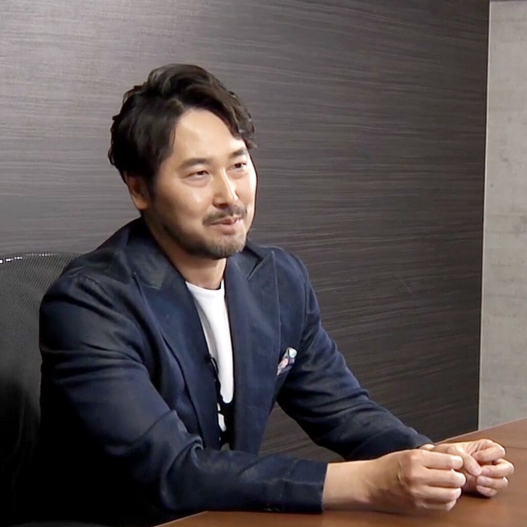 Amazon.co.jp: タクスズキ: 本、バイオグラフィー、最新アップデート