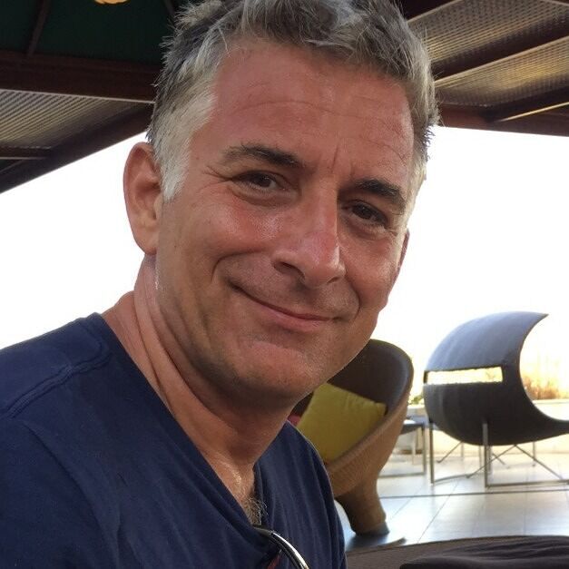 Amazon.co.uk Mark Stone books, biography, latest update