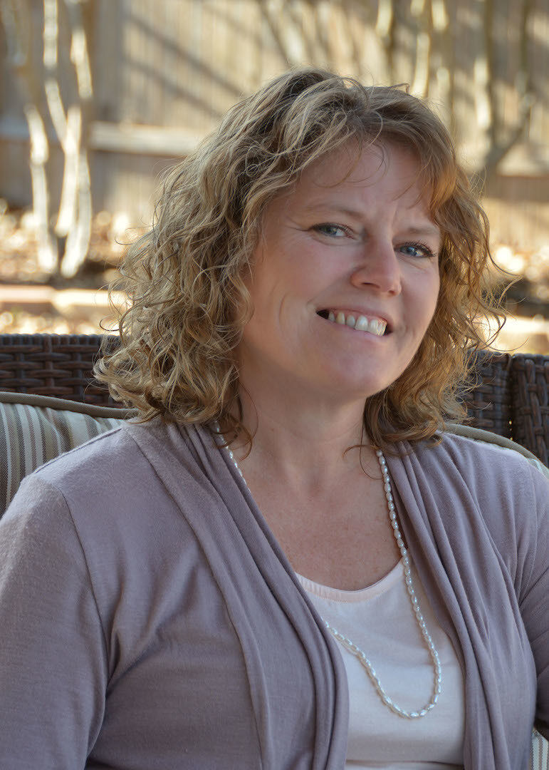 Jill English Johnston books, biography, latest update