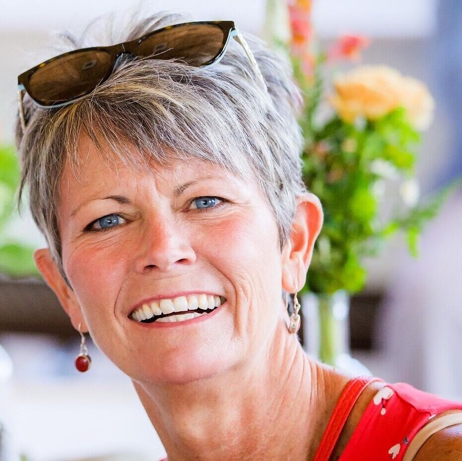 Theresa Stevens books, biography, latest update