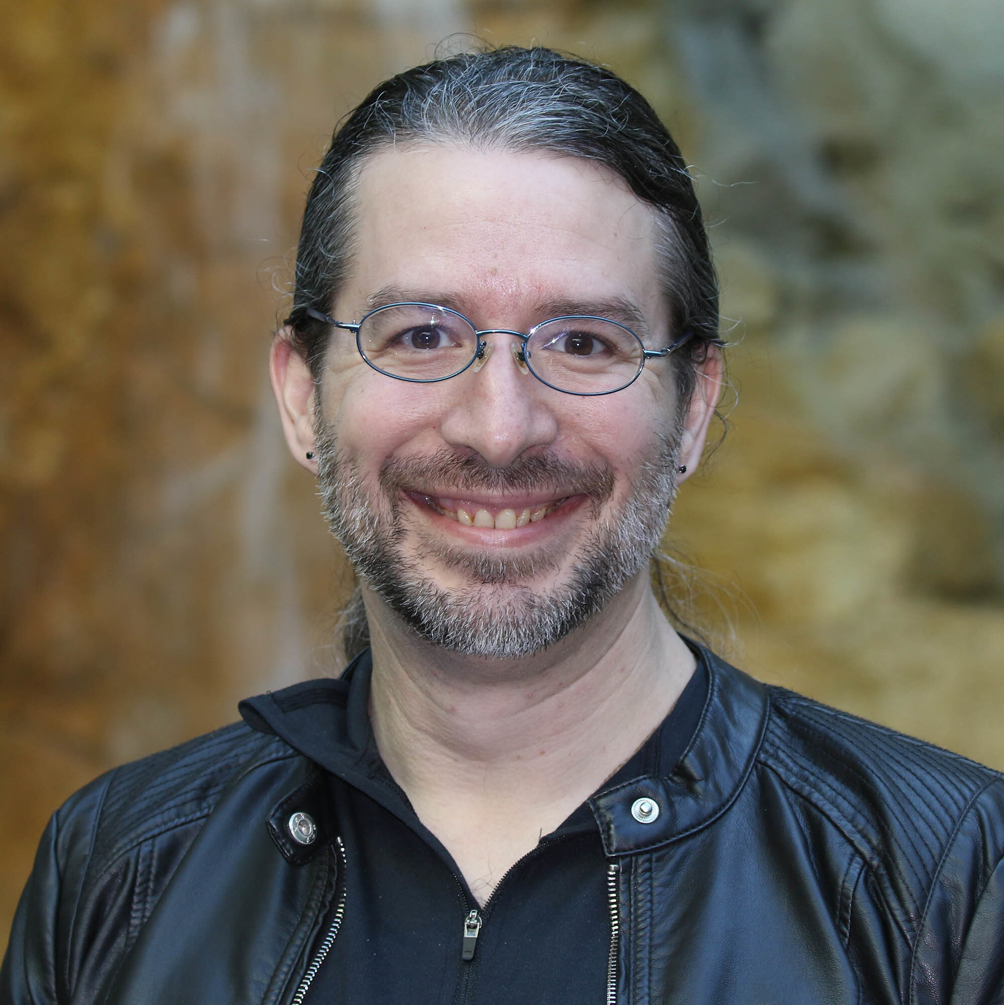 Kevin McLaughlin books, biography, latest update