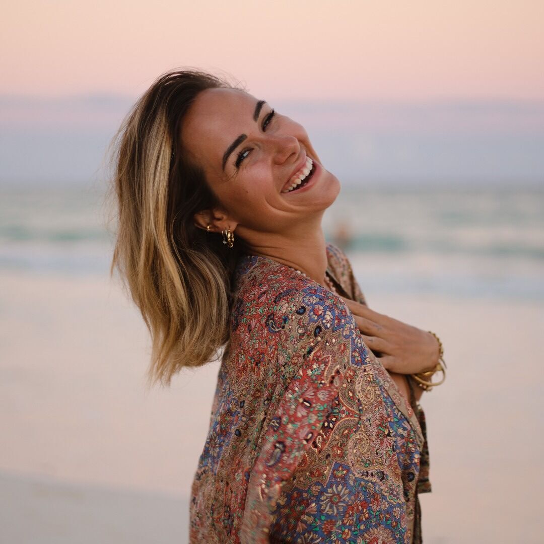 Amazon.fr Chloé Bloom books, biography, latest update