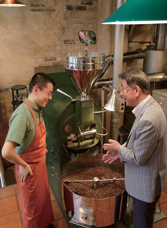 【希少】自家焙煎技術講座 初版 Amazon.co.jp: コーヒー自家焙煎技術講座 復刻版 : 柄沢 和雄