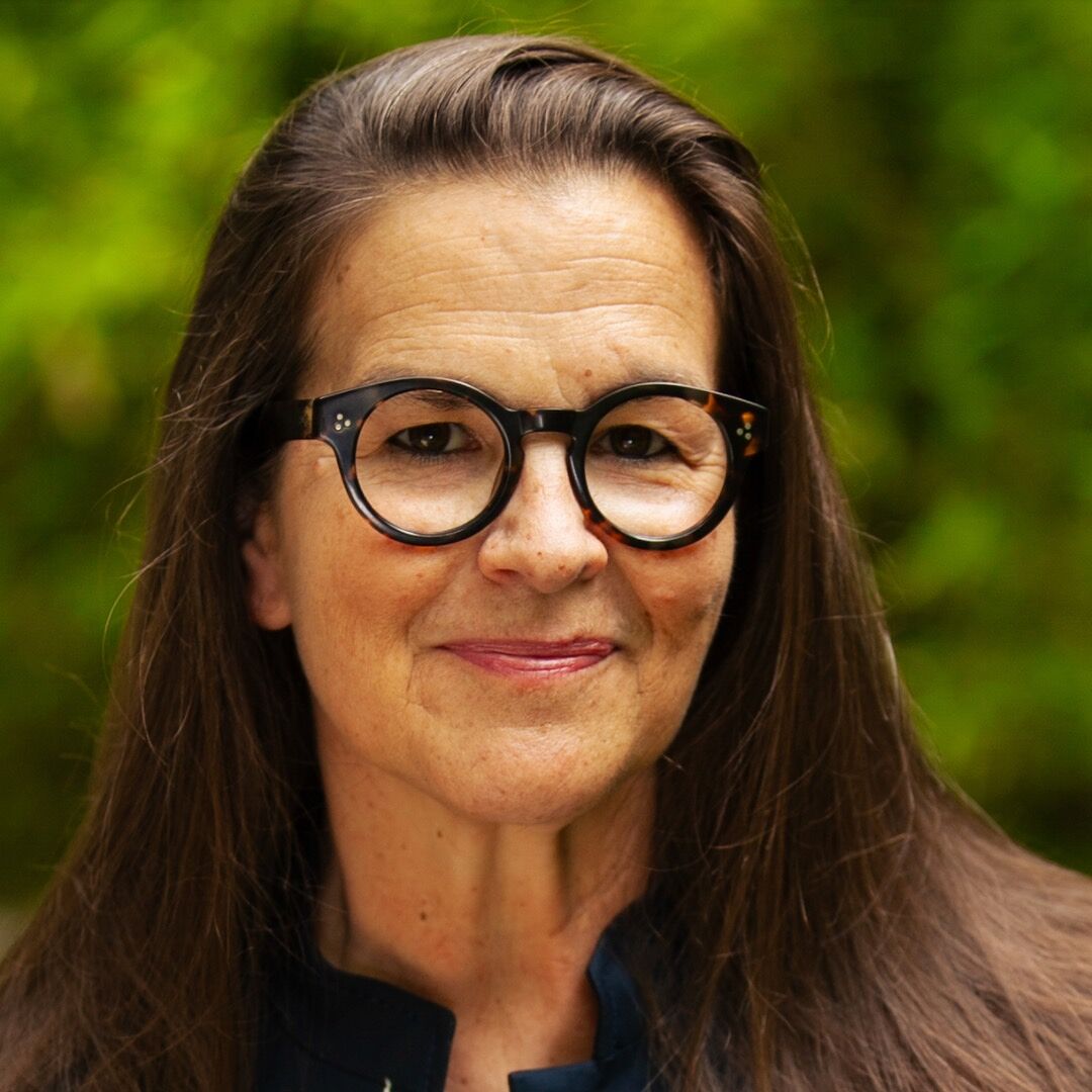 Annie Jacobsen books, biography, latest update