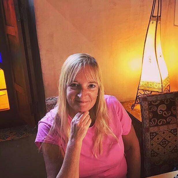 Amazon.co.jp: Cherry Radford: 本、バイオグラフィー、最新