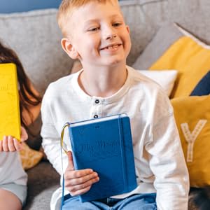 The boys & girls journal is made of high-quality PU leather and comes in four colour
