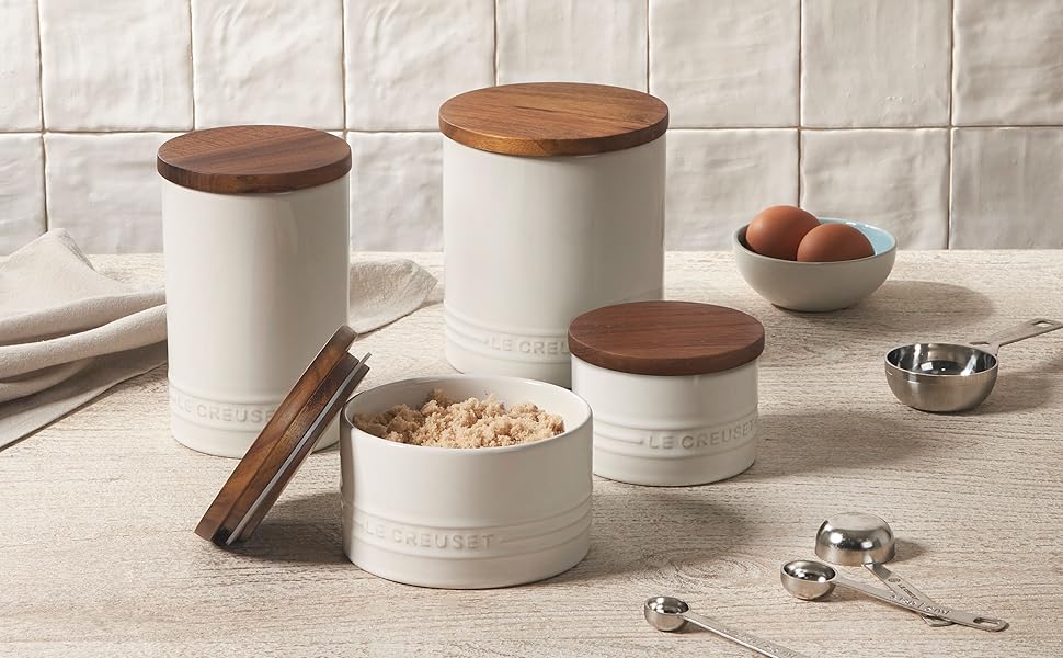 Amazon.com: Le Creuset Signature Salt Cellar and Storage