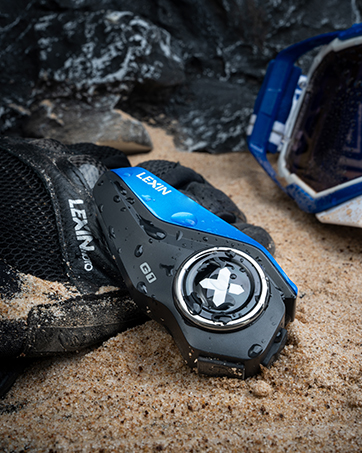 001e7966 e4e5 41bb b1e4 4bf861b99d99. CR0,0,362,453 PT0 SX362 V1