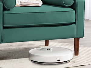 With its durable cone-shaped wooden legs, this spacious armchair suits any room in the home.