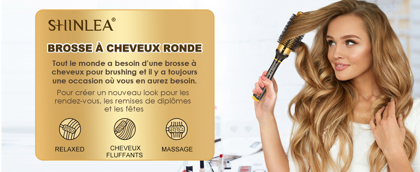 avec manche en bois et poils. Femme démontrant son utilisation sur de longs cheveux blonds. Carte d'information sur le produit en or en français décrivant les caractéristiques du pinceau.