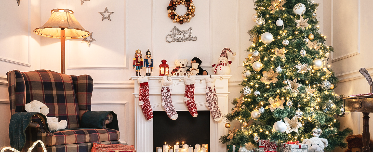 MoNiBloom Artificial Christmas Tree, Full Christmas Tree