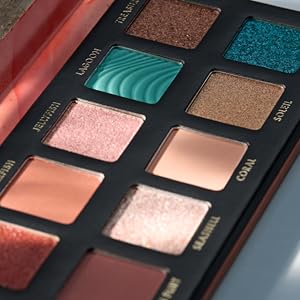 Coral Crush Slim Eyeshadow Palette up close
