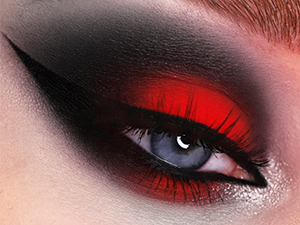 Black and Red Eyeshadow Makeup