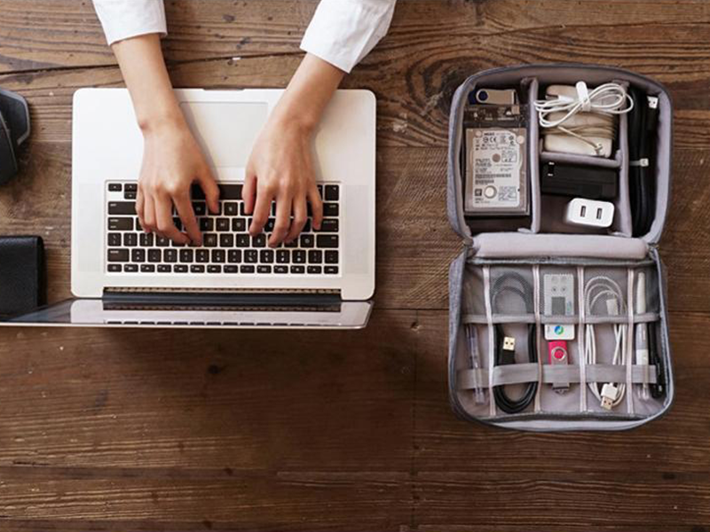 Electronic Accessories Organizer