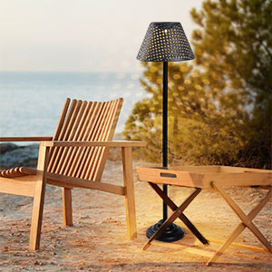 solar outdoor lights