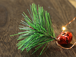 Christmas Garland with Lights with Pine Needle