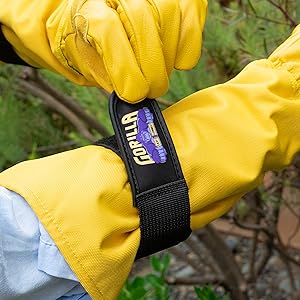 gorilla easy connect pruning gloves cuff and closure