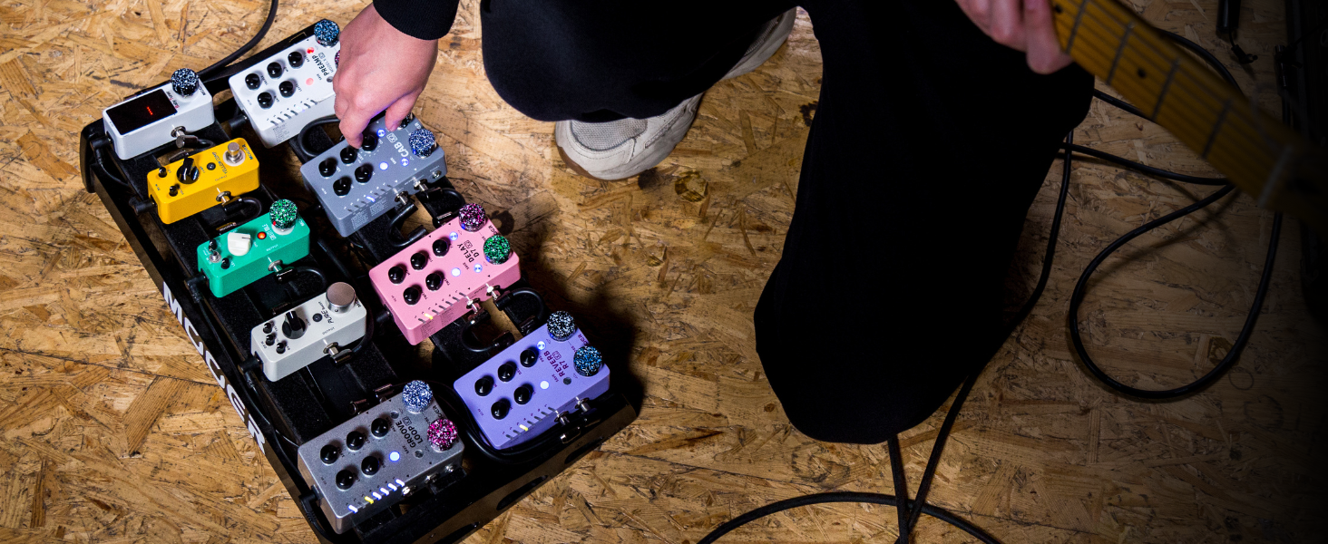 MOOER X2 Series Guitar Stereo Effects Pedal