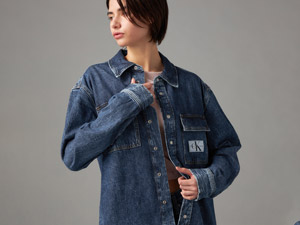  リラックス ユーティリティ デニムシャツカルバンクライン Calvin Klein（カルバン・クライン）の「リラックス