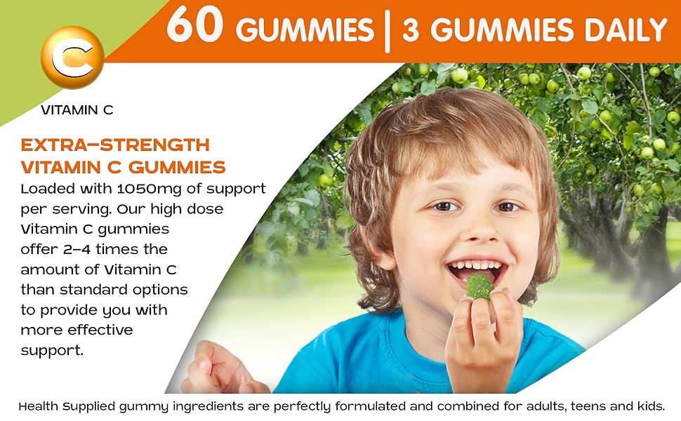 child eating high dose vitamin c gummy smiling happy niño comiendo dosis alta de vitamina c gomoso
