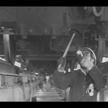 新幹線のかげに