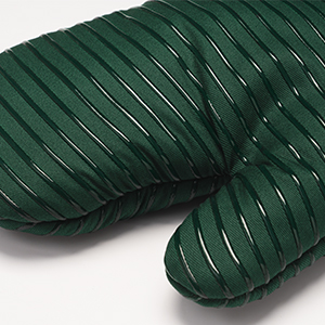 Silicone oven mitts