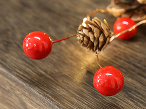 Christmas Garland with Lights with 37 Red Berries
