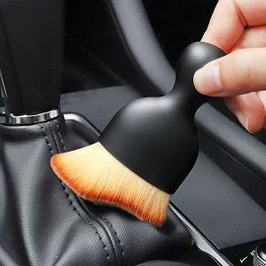 Car Interior Cleaning Brush1