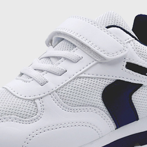 キッズシューズ