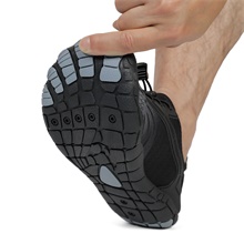 swim shoes