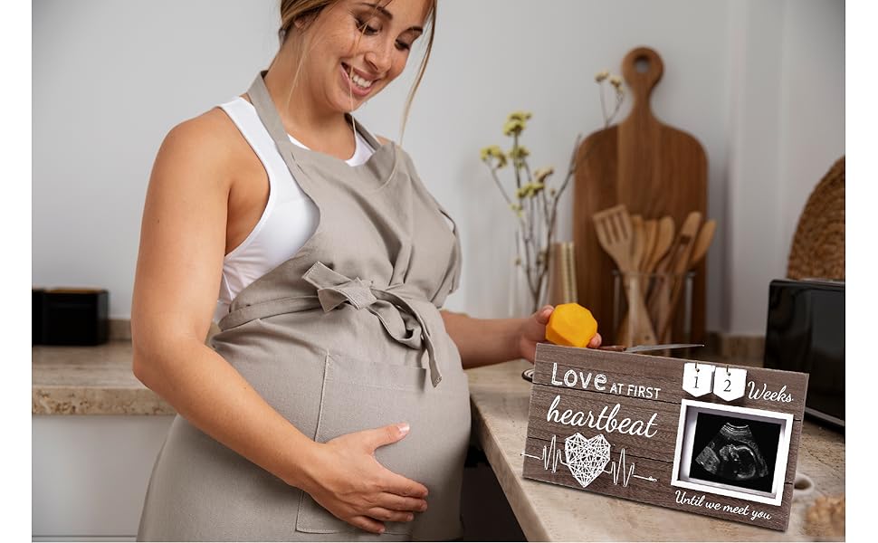 Ideal Gifts for Excepting Parents/ First Time Moms