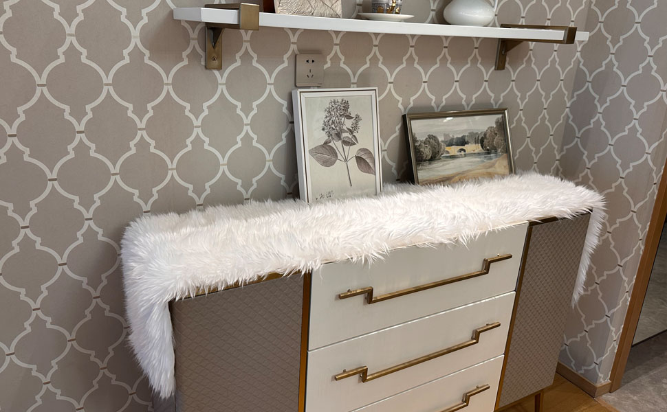 Christmas Table Runner,Faux Fur Table Runner,White Fur