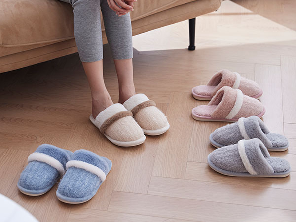 Slippers for women