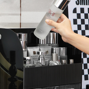 Small manufacture image 3