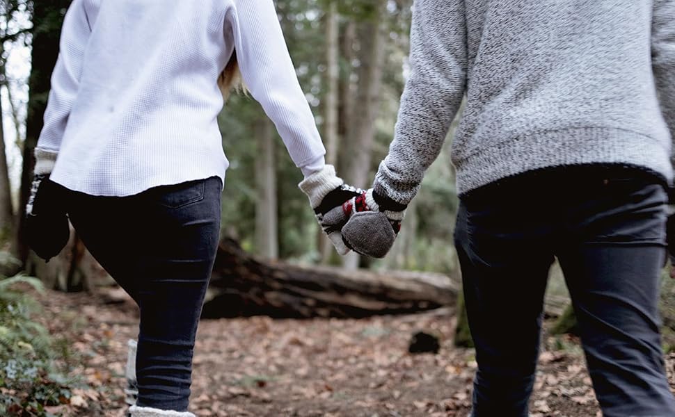 Fingerless convertible gloves