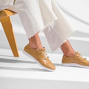 Amazon.com | Hush Puppies Women's The Everyday Laceup Oxford