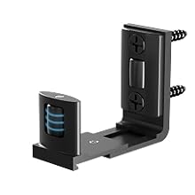 Bilderserie, die eine schwarze Halterung oder ein Haltegerät aus mehreren Blickwinkeln zeigt, mit Einstellmechanismen und Installationsansichten.