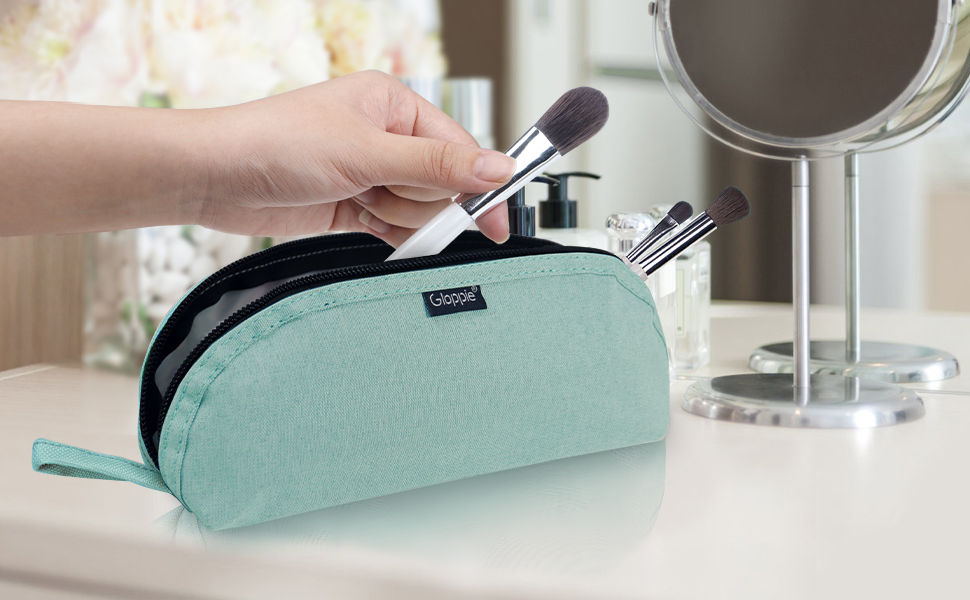 Gloppie cosmetic brushes pouch