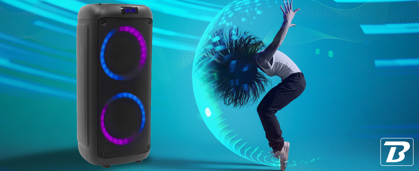 con patrones circulares iluminados en azul y morado. Diseño cilíndrico grande de color negro con parte delantera de malla. Se muestra en un entorno enérgico con un fondo inspirado en la danza