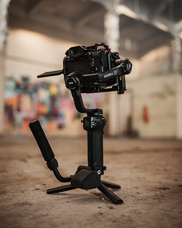Amazon | Zhiyun Crane M3コンボハンドヘルド3軸カメラジンバル